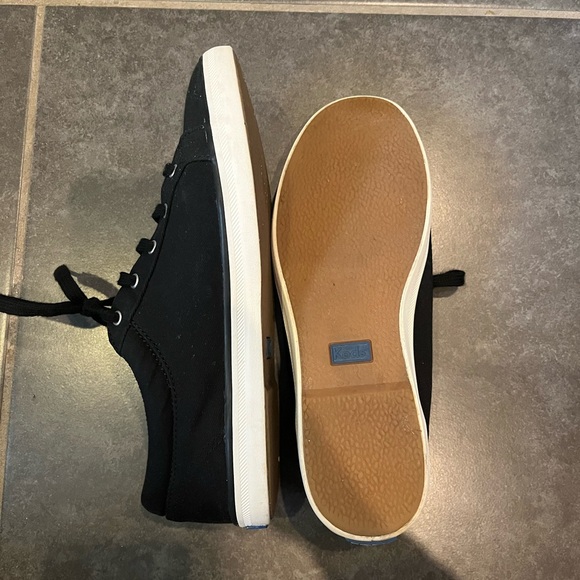 Black Keds - Picture 2 of 3